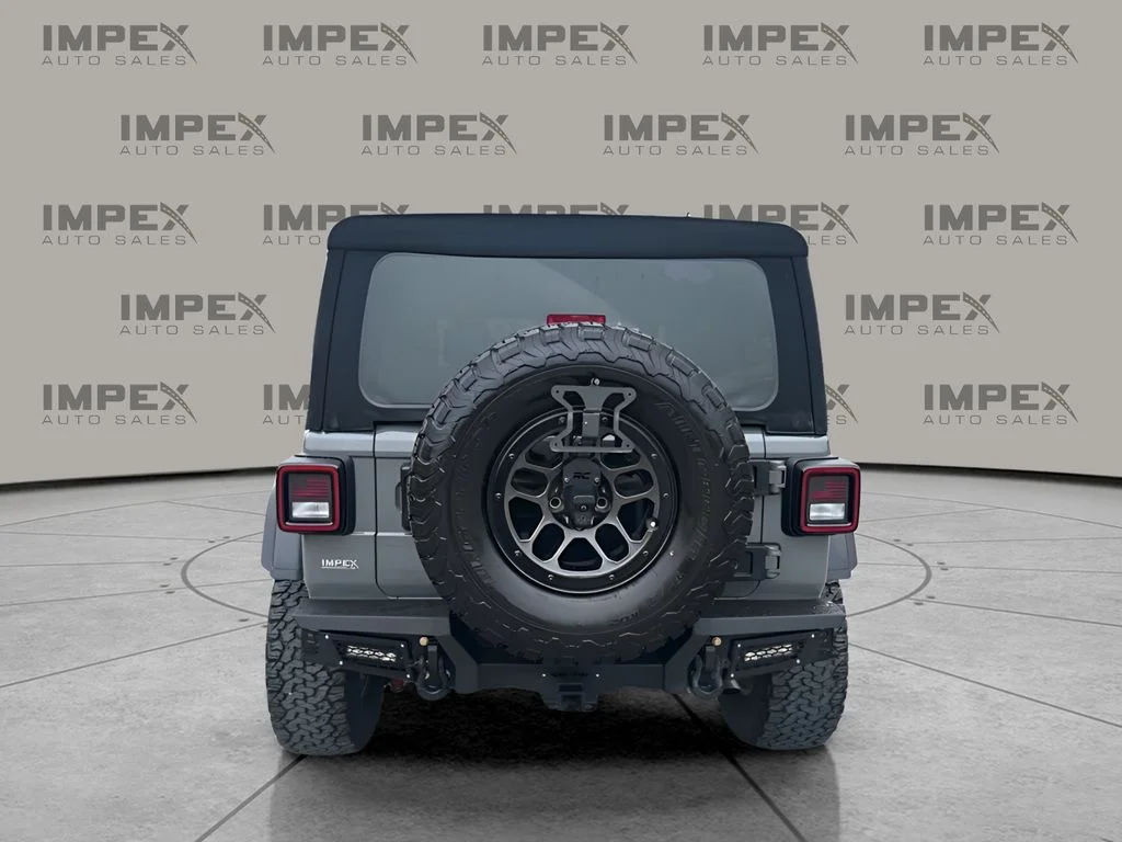 Used 2023 Gray Jeep High Tide image 4