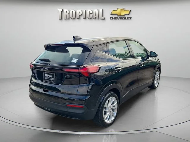 New 2027 Mosaic Black Metallic Chevrolet LT image 3