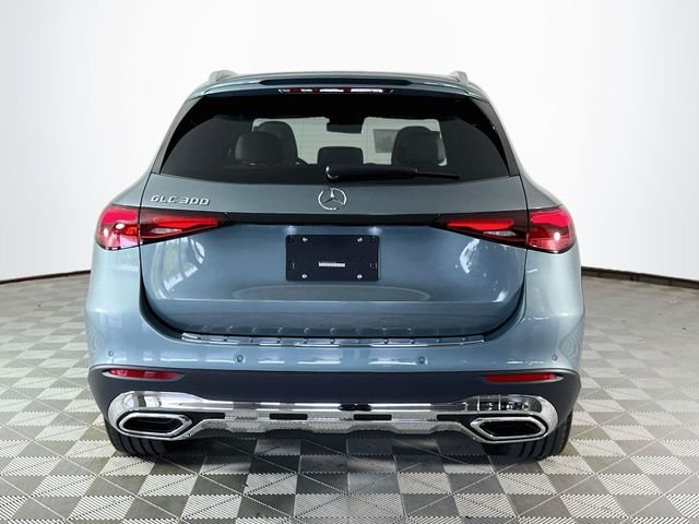 New 2026 Verde Silver Metallic Mercedes-Benz GLC 300 image 6