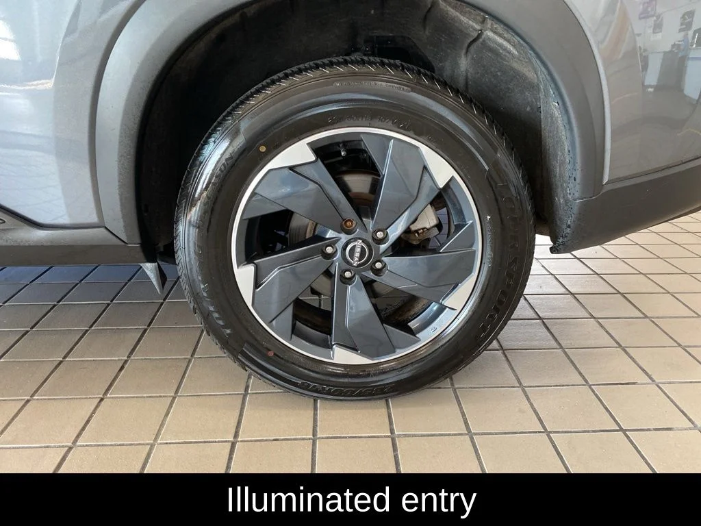 Used 2025 Gray Nissan SV image 20