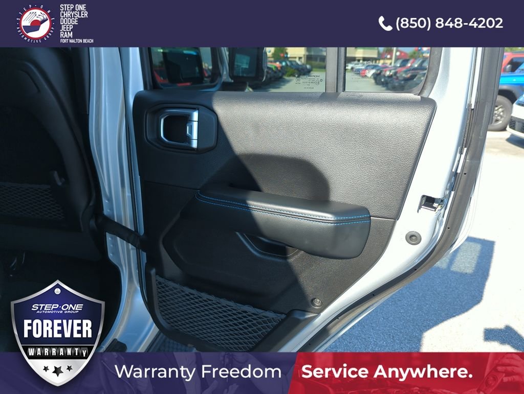 Used 2024 Silver Jeep High Altitude 4xe image 26