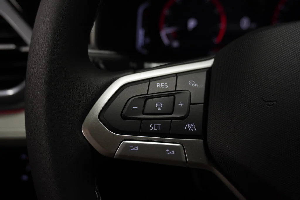 New 2027 Gray Volkswagen 1.5T SEL image 18