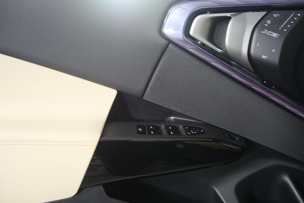 Used 2026 Black Sapphire Metallic BMW 30 xDrive image 9