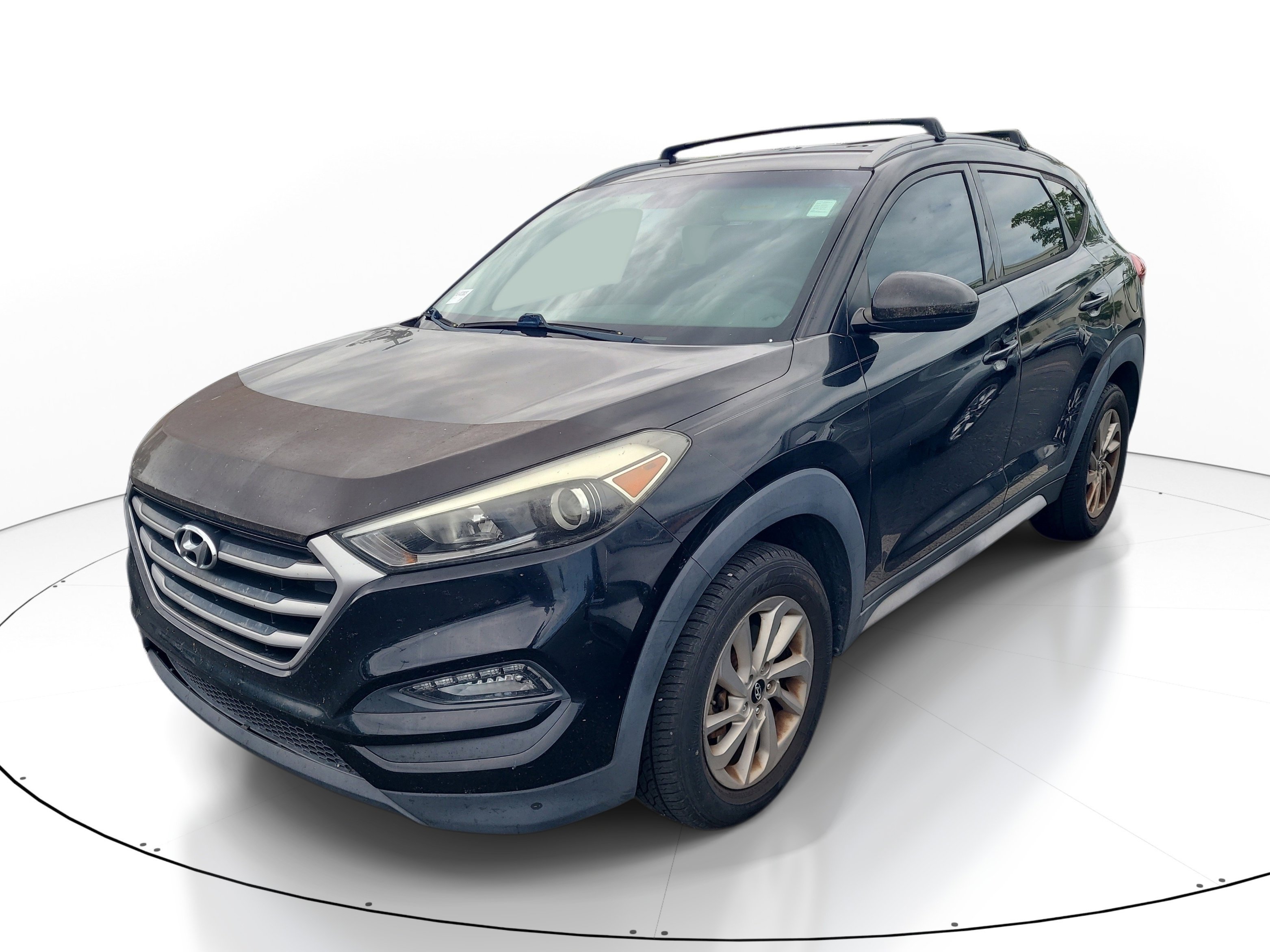 Used 2017 Black Noir Pearl Hyundai SE image 2