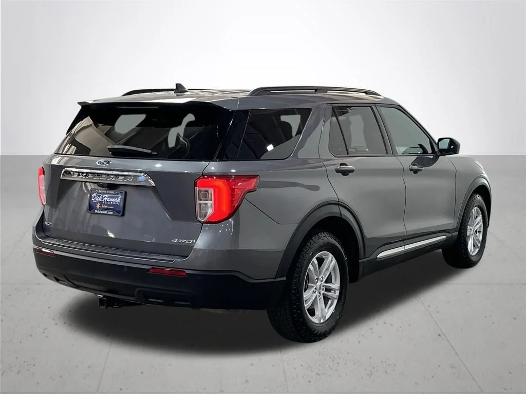 Used 2022 Gray Ford XLT image 10