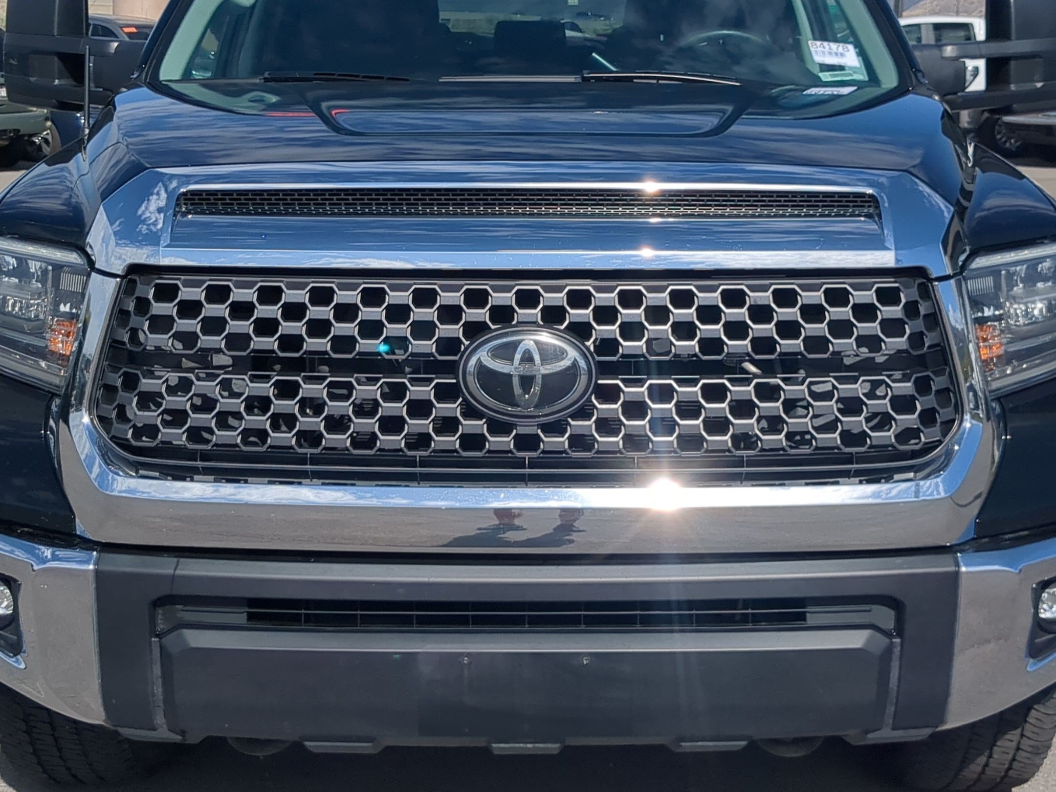 2018 Toyota Tundra SR5 - Photo 10
