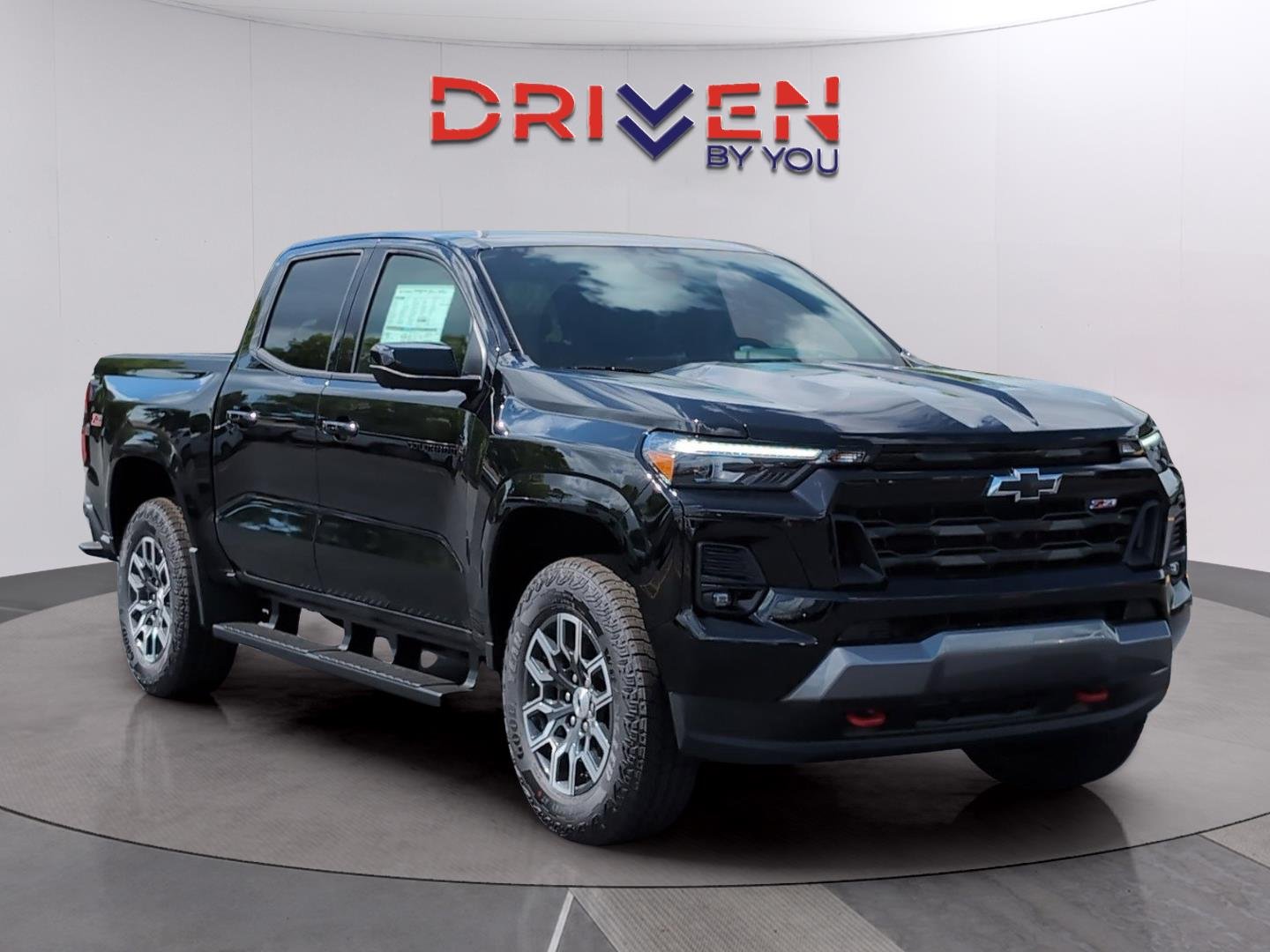 New 2026 Black Chevrolet Z71 image 7