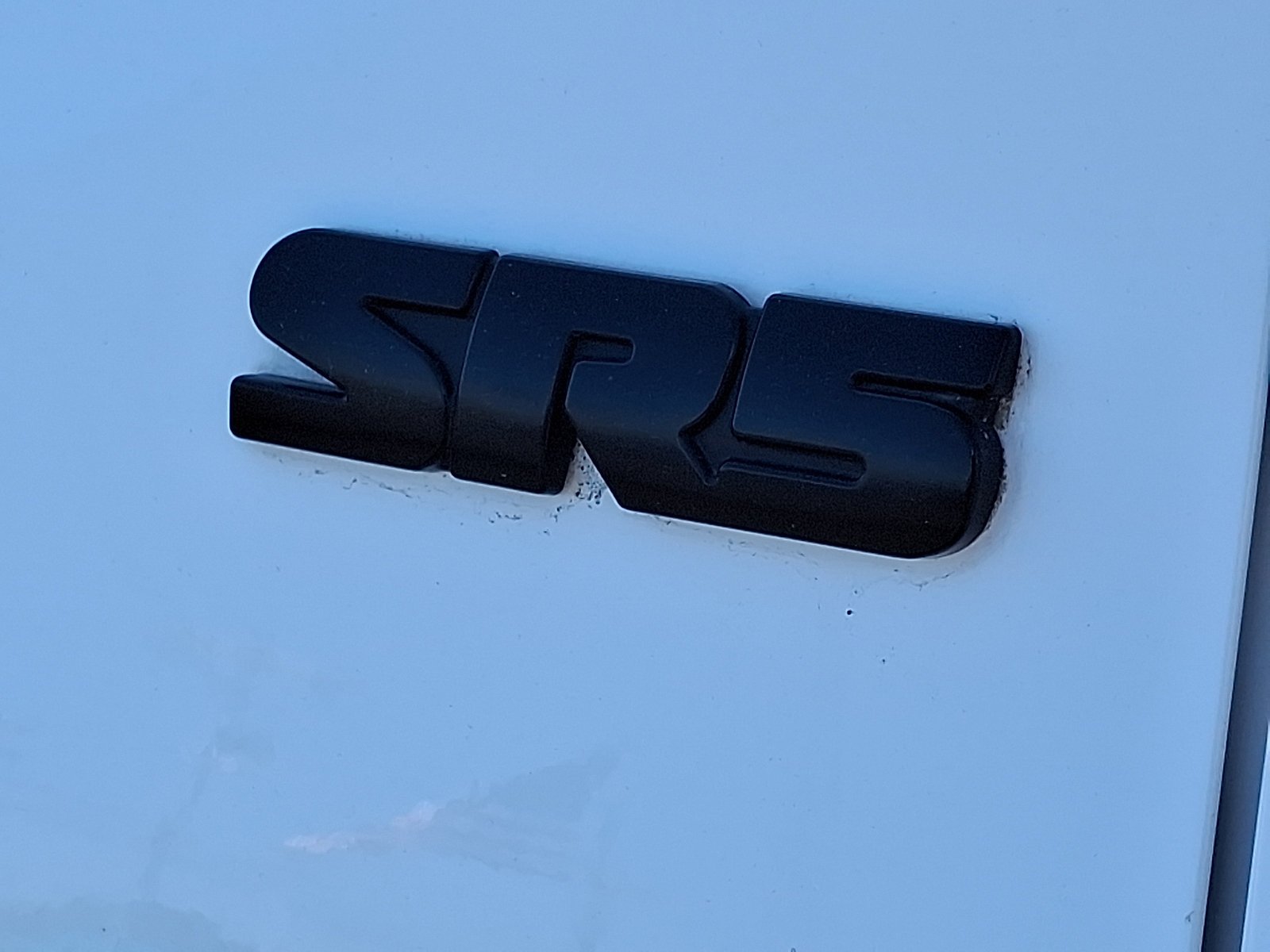 Used 2020 White Toyota SR5 V6 image 32