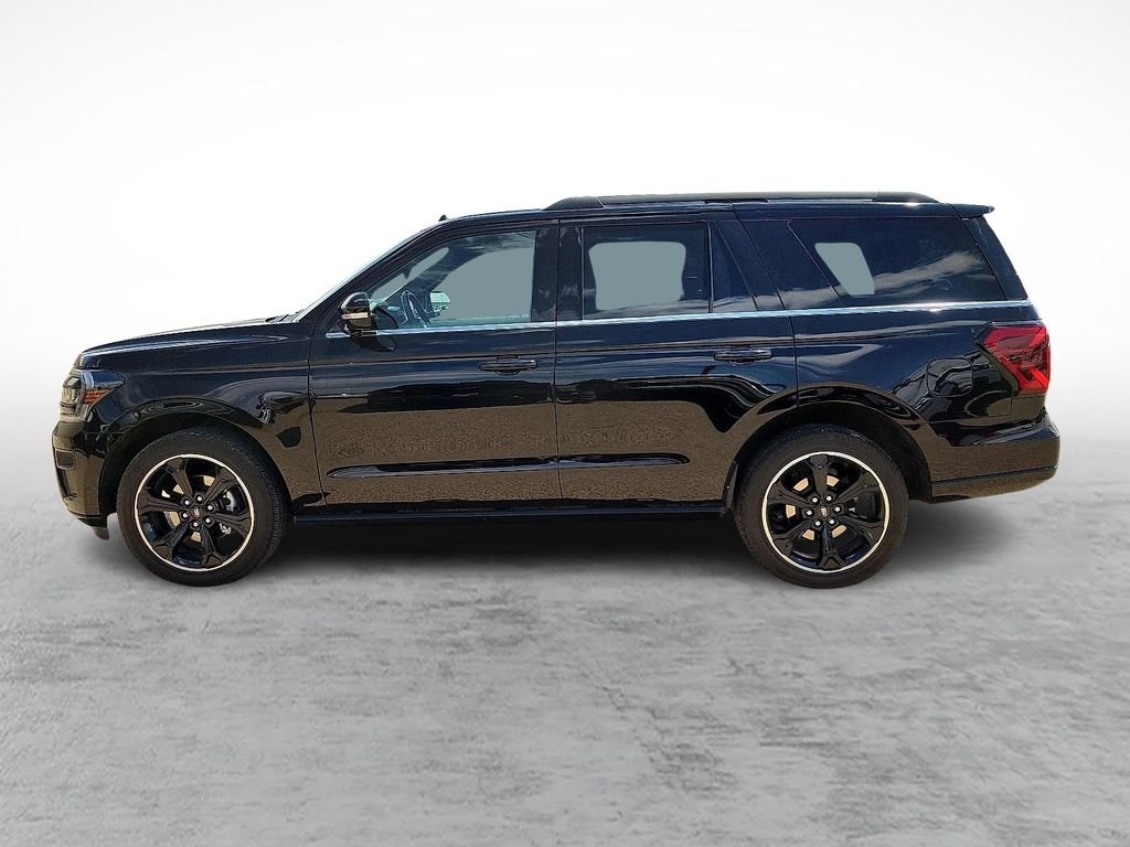 Used 2023 Black Ford Limited image 6