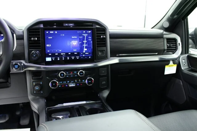 New 2026 Star White Metallic Tri-Coat Ford Lariat® image 44