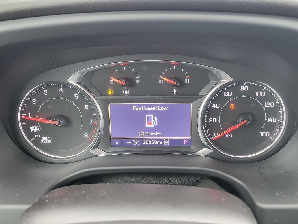 2023 GMC ACADIA - Image 13