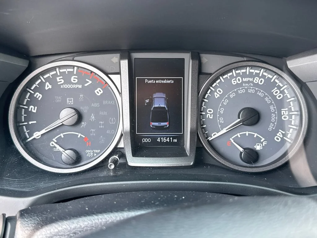 Used 2023 White Toyota SR5 image 10