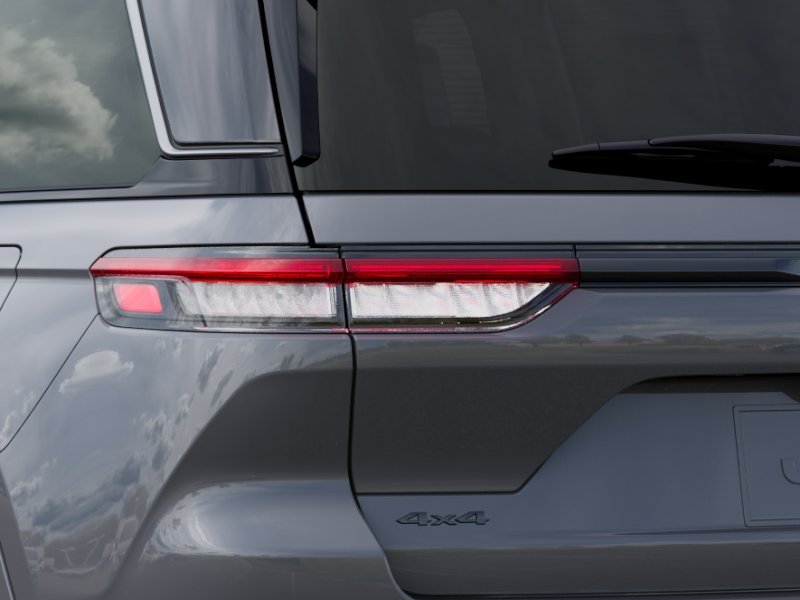 New 2027 Sting-Gray Clear-Coat Paint Jeep Summit image 9