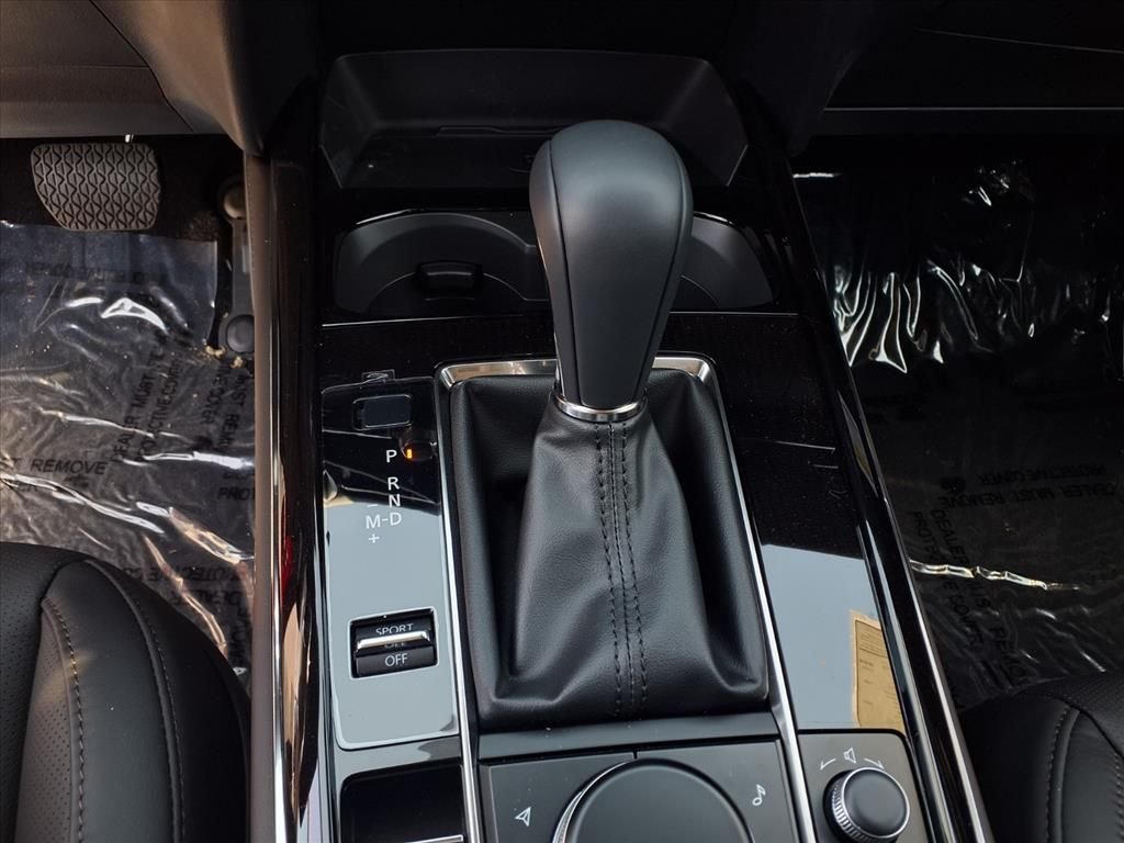 2025 Mazda CX-30 Premium - Photo 10
