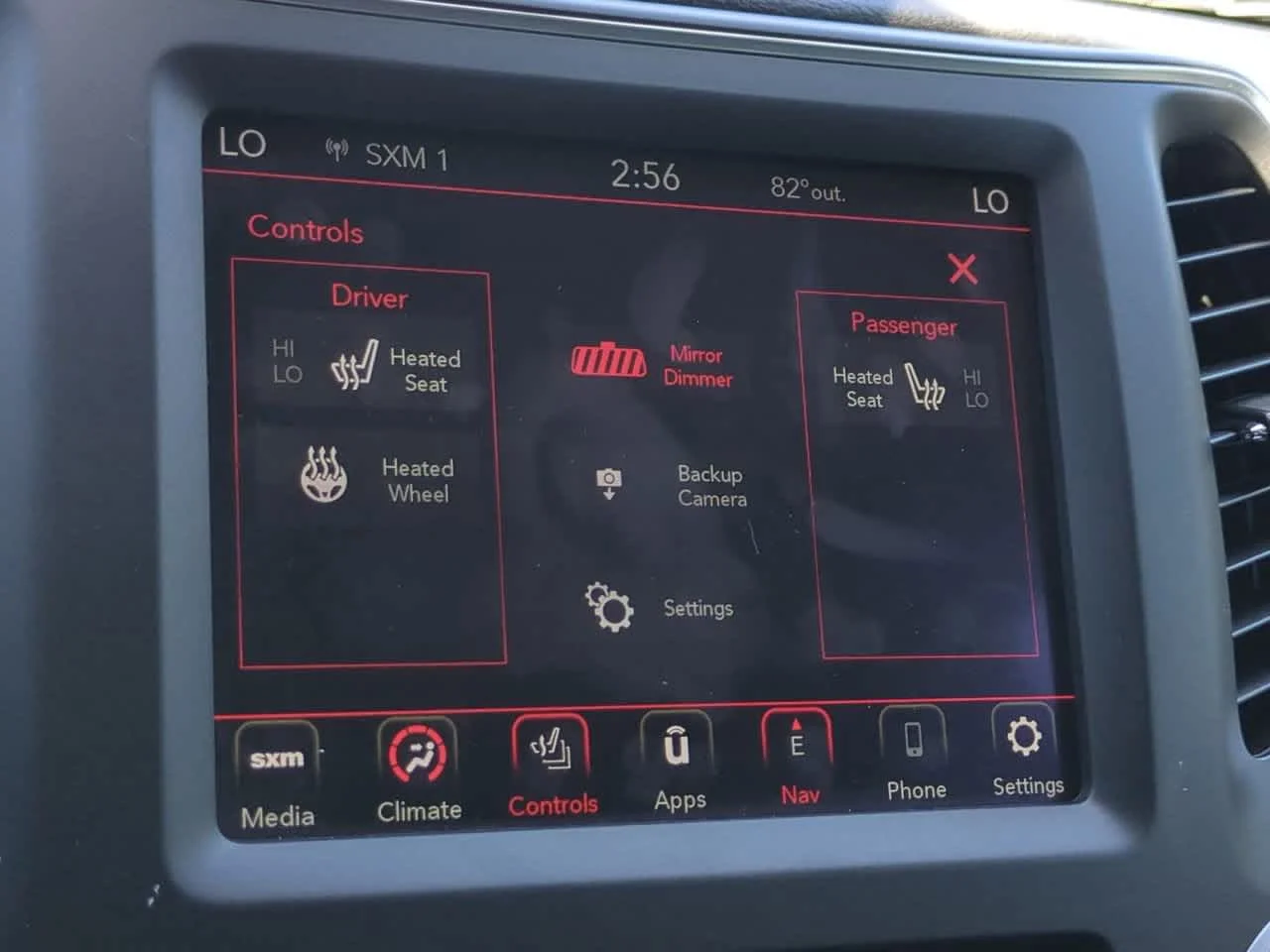 2023 Jeep Cherokee Altitude Lux - Photo 22