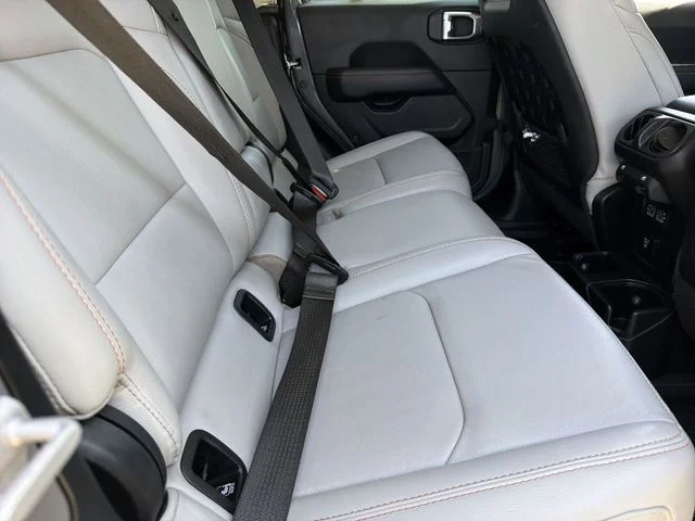 Used 2021 Gray Jeep Mojave image 36