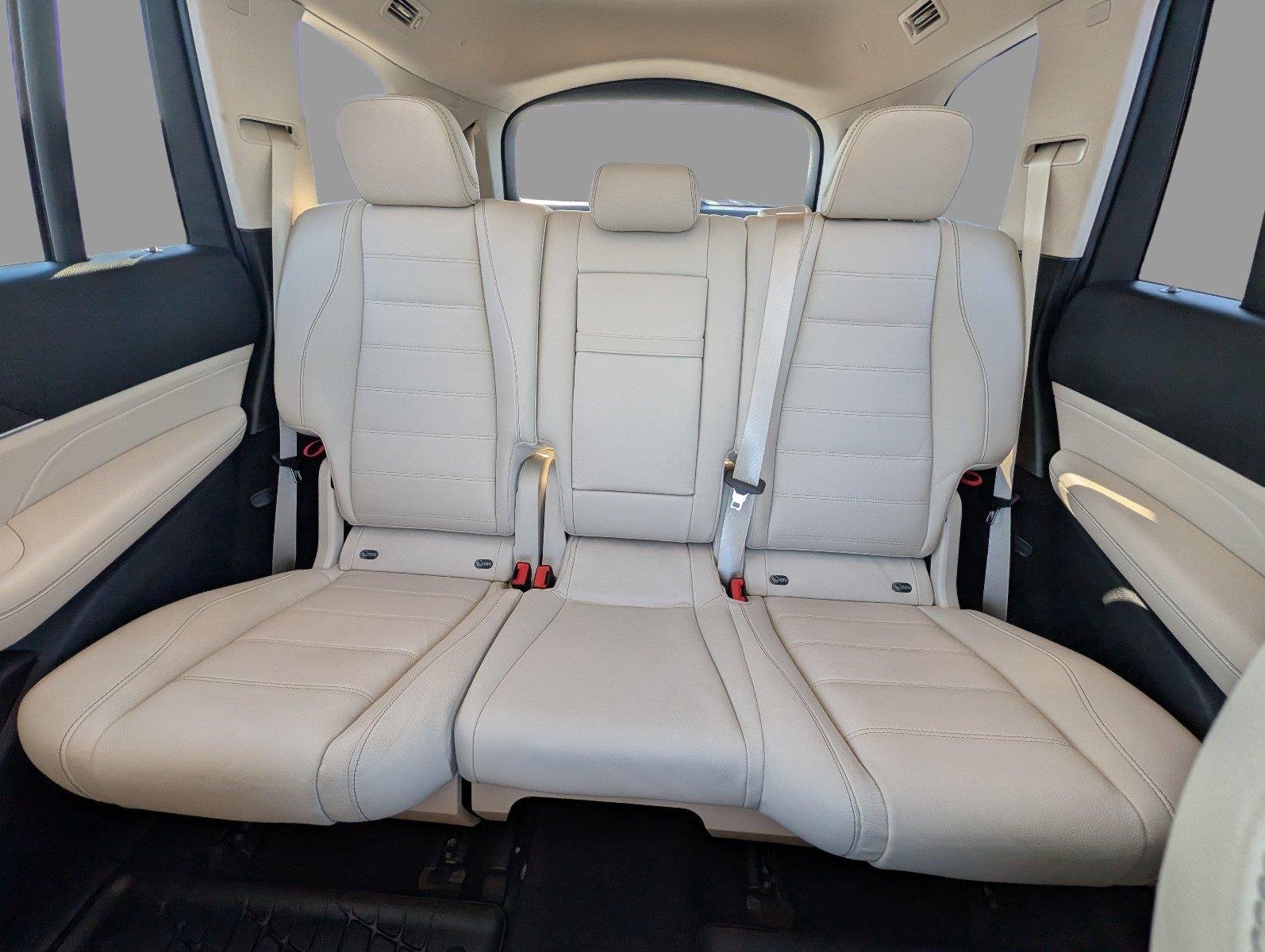 Used 2022 MANUFAKTUR Diamond White Bright Mercedes-Benz GLS 450 image 13