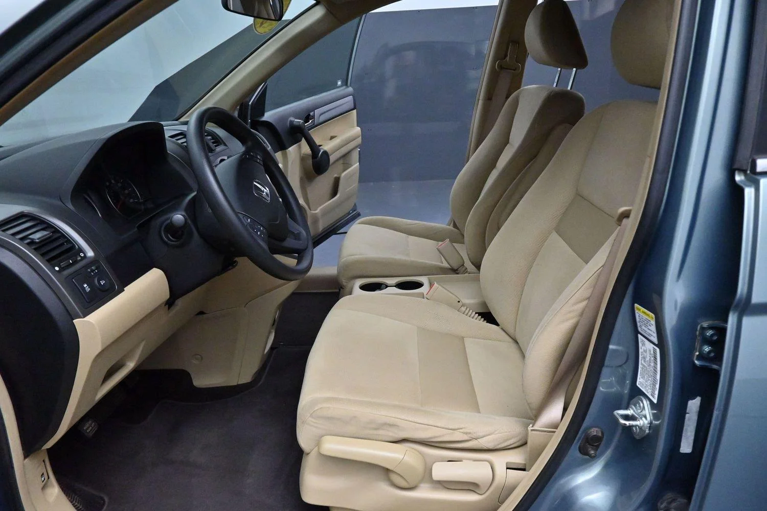 Used 2011 Opal Sage Metallic Honda SE image 12