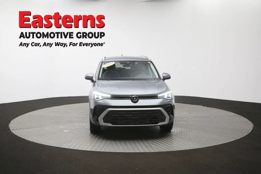 Used 2025 Gray Volkswagen 1.5T SE image 50