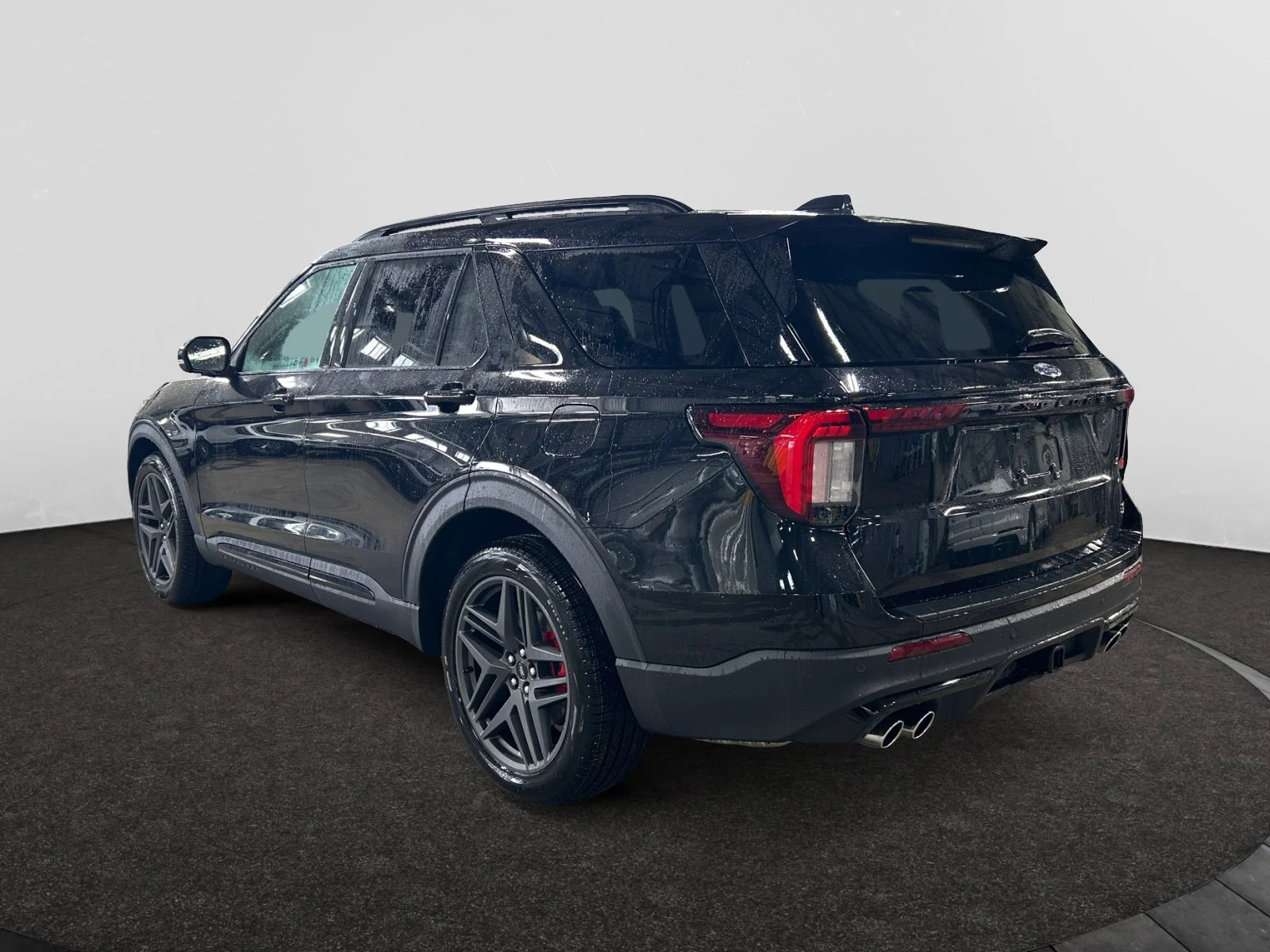 New 2026 Agate Black Metallic Ford ST image 3