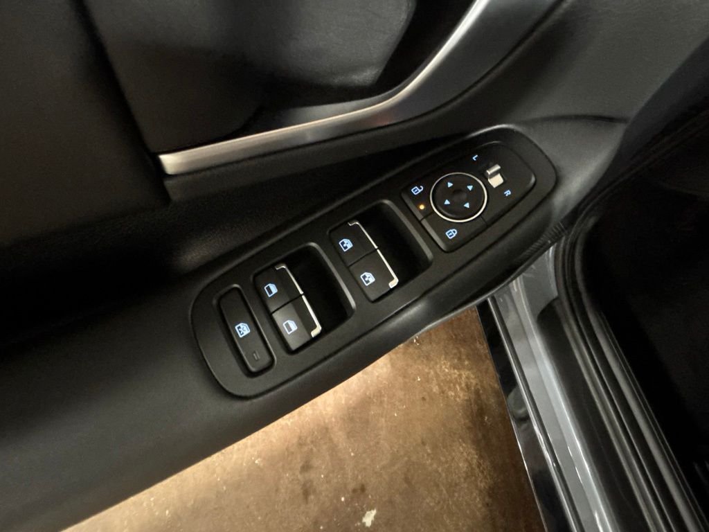 2025 Hyundai Sonata Hybrid SEL - Photo 13