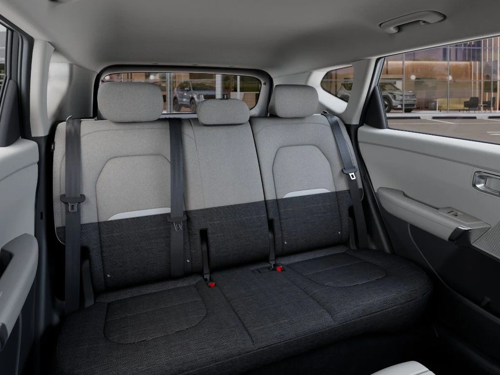 New 2027 Snow White Pearl Kia S image 16