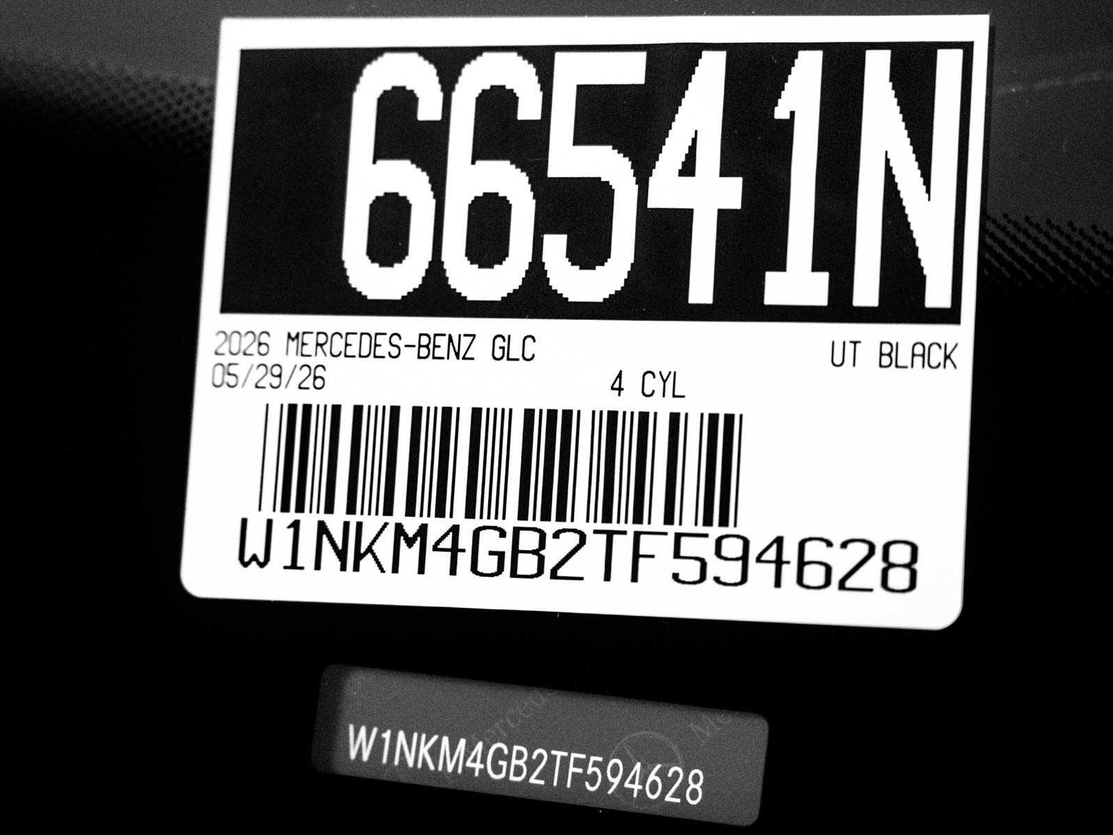 New 2026 Black Mercedes-Benz GLC 300 image 27