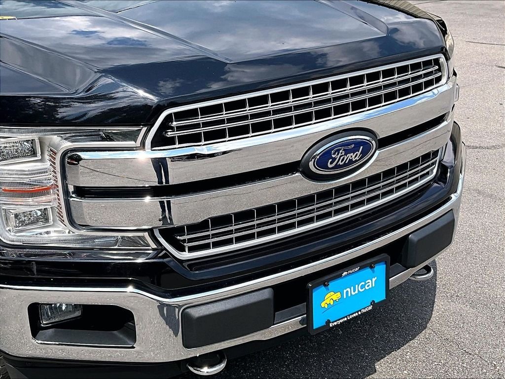 Used 2020 Black Metallic Ford Lariat image 32
