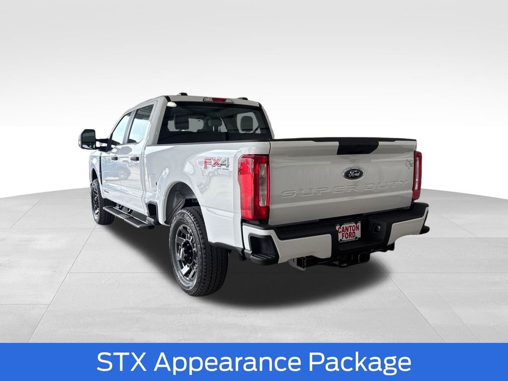 New 2026 Oxford White Ford F-250® XL image 3