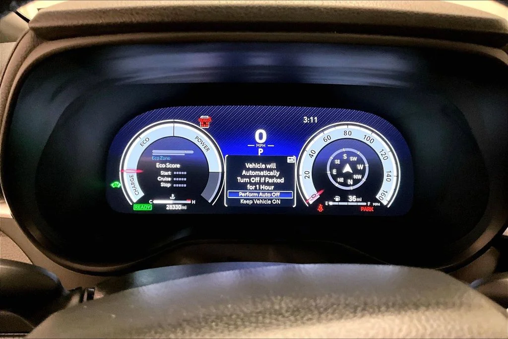 Used 2025 Silver Toyota Platinum image 13