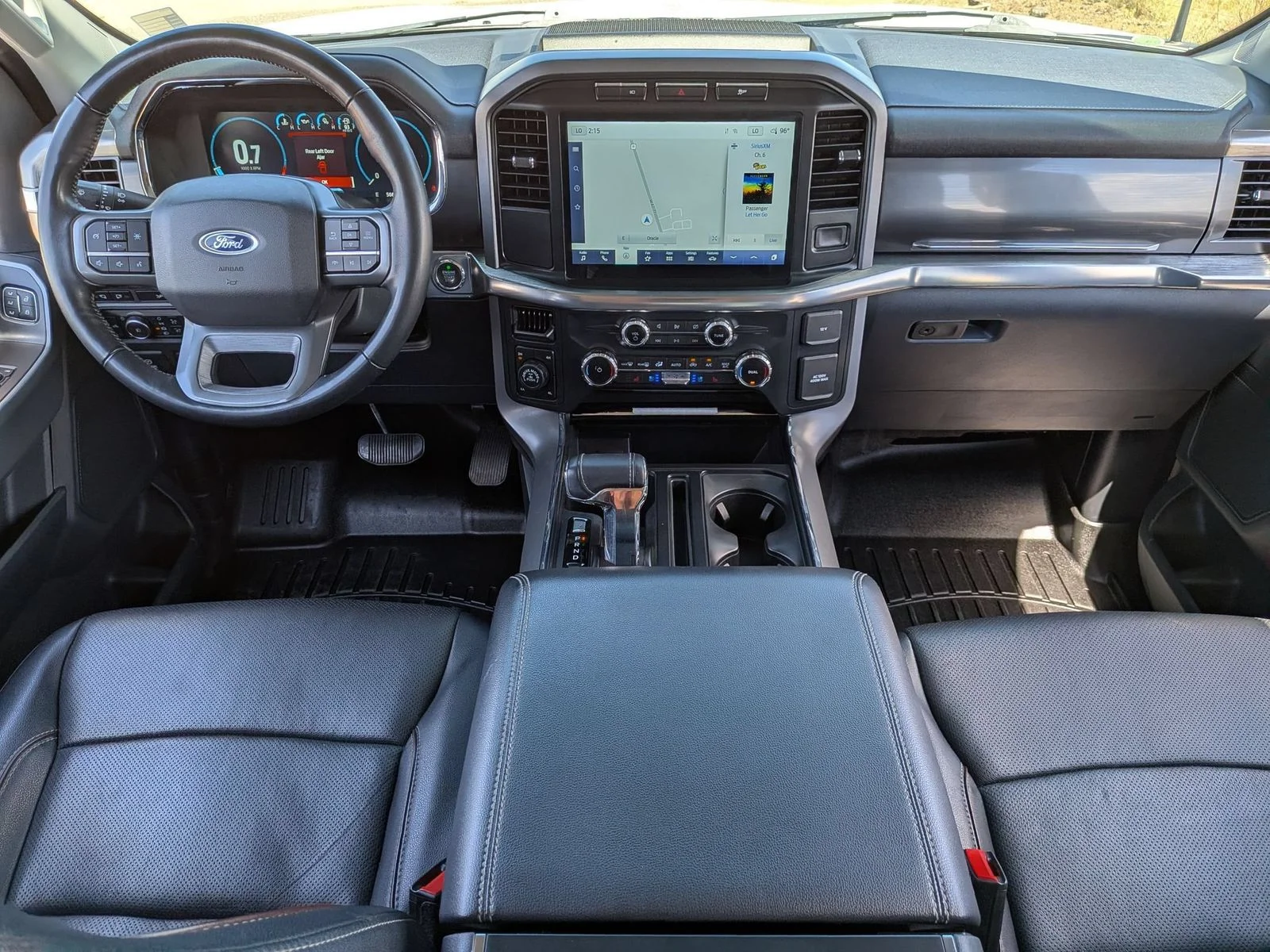 Certified Used 2022 White Metallic Ford Lariat image 27