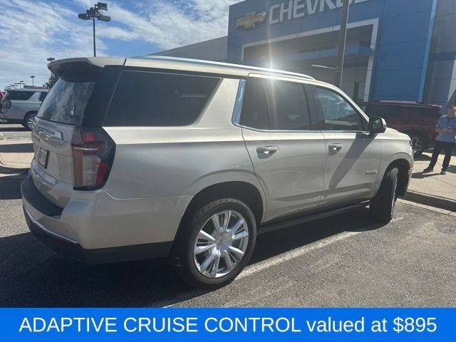 Used 2022 EMPIRE BEIGE METALLIC Chevrolet High Country image 6