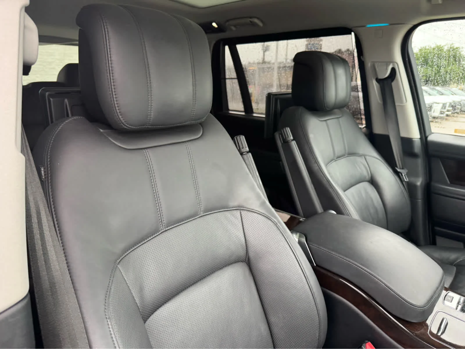Used 2021 Borealis Black Land Rover P525 Westminster image 13