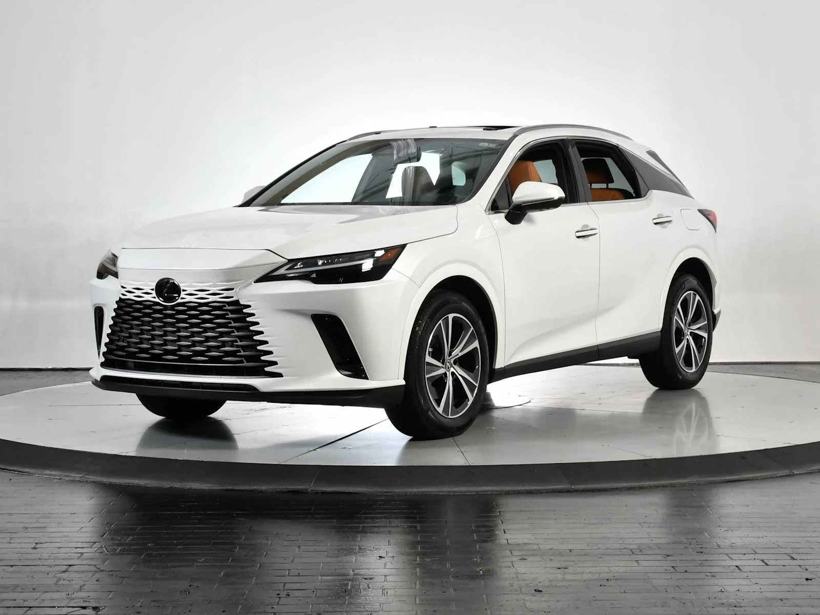 2025 Lexus RX 350's photo