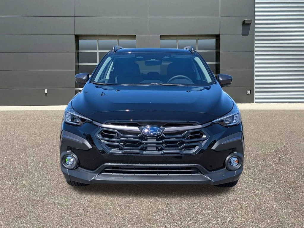 New 2026 CRYSTAL BLACK SILICA Subaru Limited image 2