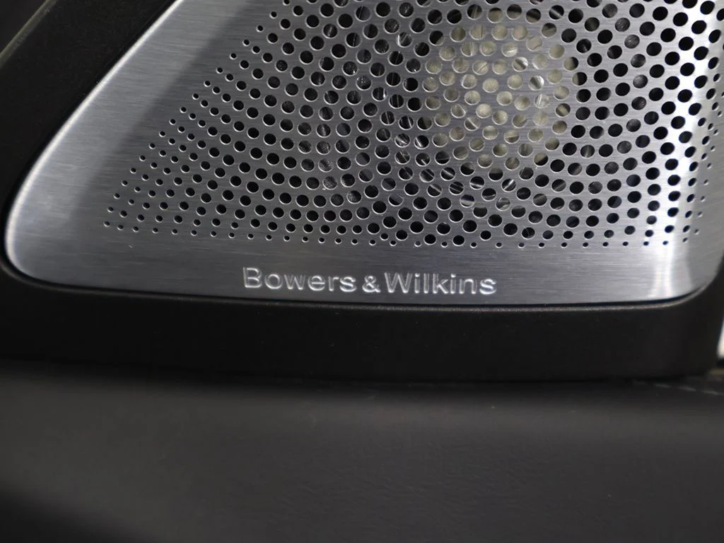 Used 2023 Alpine White BMW Base image 70