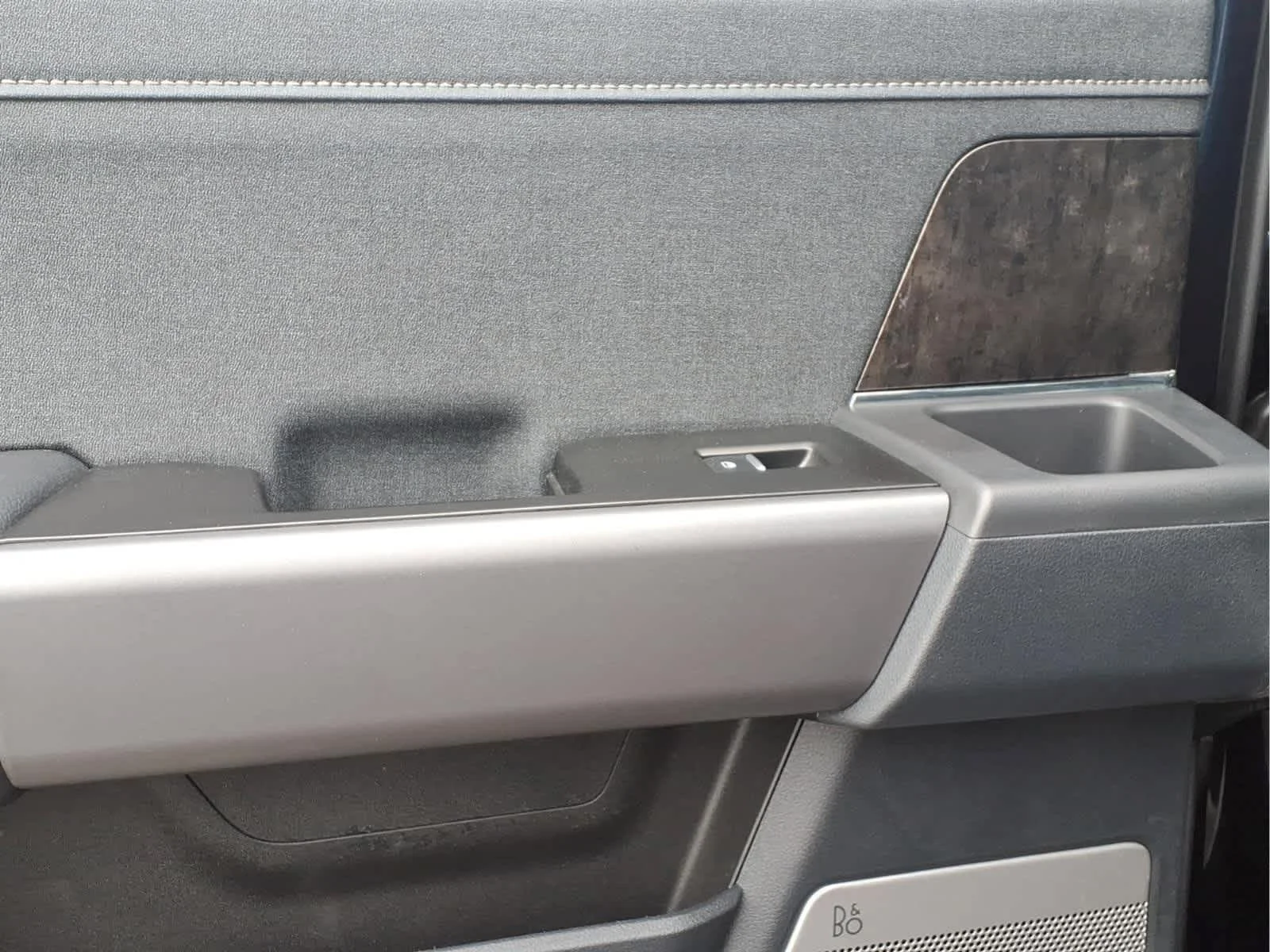 Used 2024 Antimatter Blue Ford LARIAT image 28