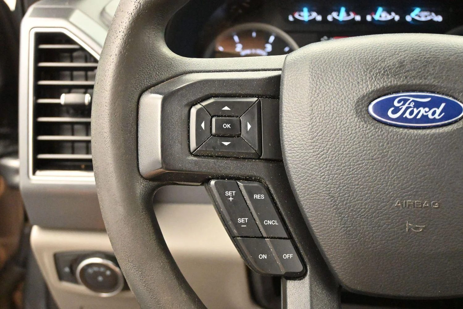 Used 2022 Carbonized Gray Ford XLT image 16