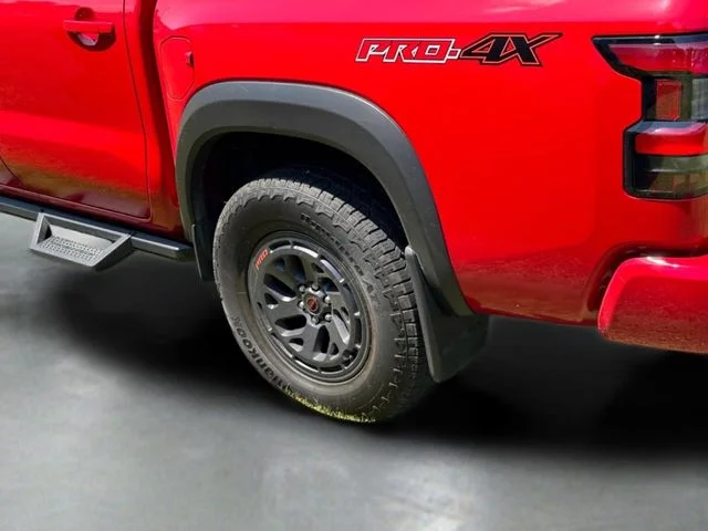 Used 2025 Red Nissan PRO-4X image 21