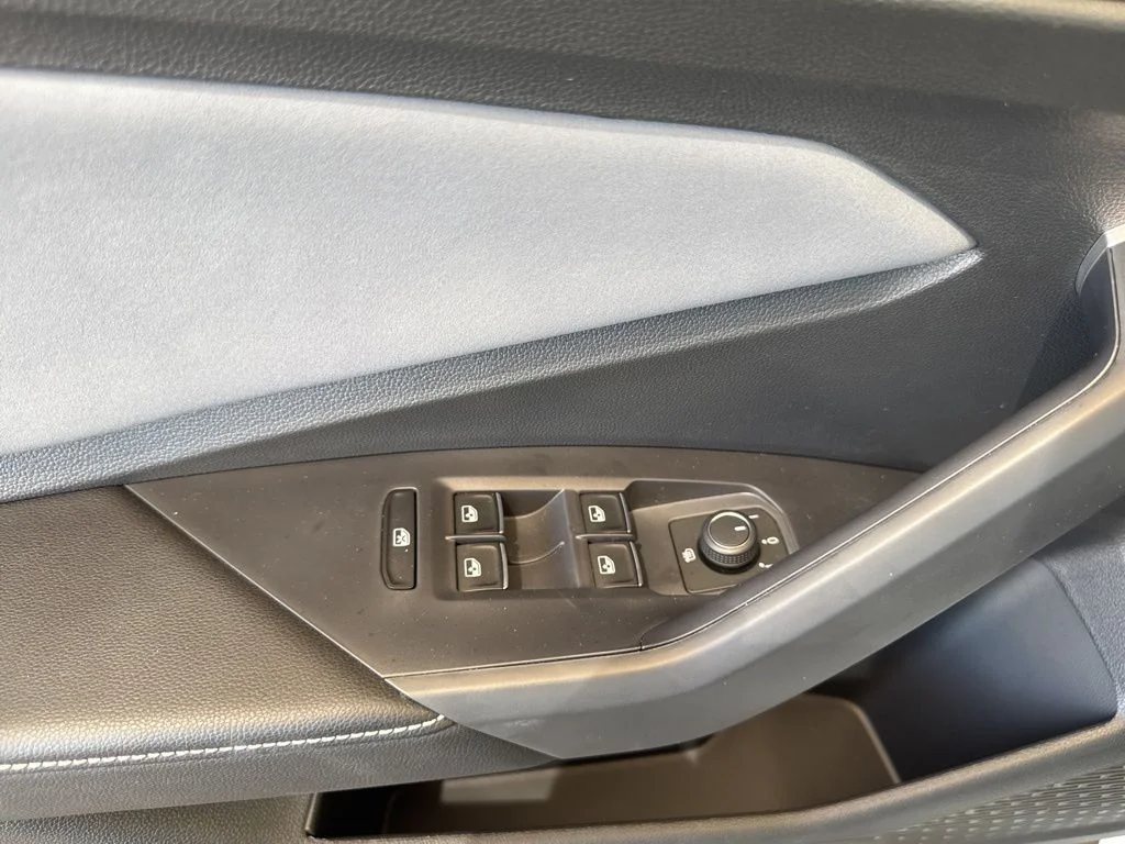 New 2026 Gray Volkswagen 1.5T SE image 29