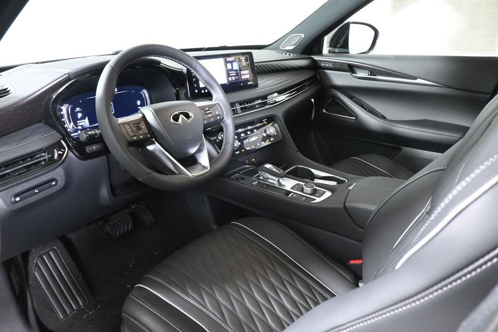 New 2027 2T GRPT SHDW INFINITI Autograph AWD image 14