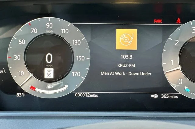 New 2026 Fuji White Land Rover Dynamic SE image 26