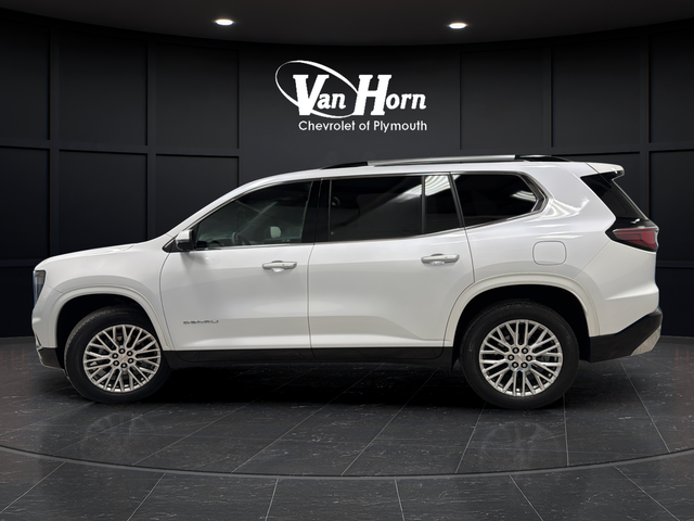 Used 2024 White Frost Tricoat GMC Denali image 4