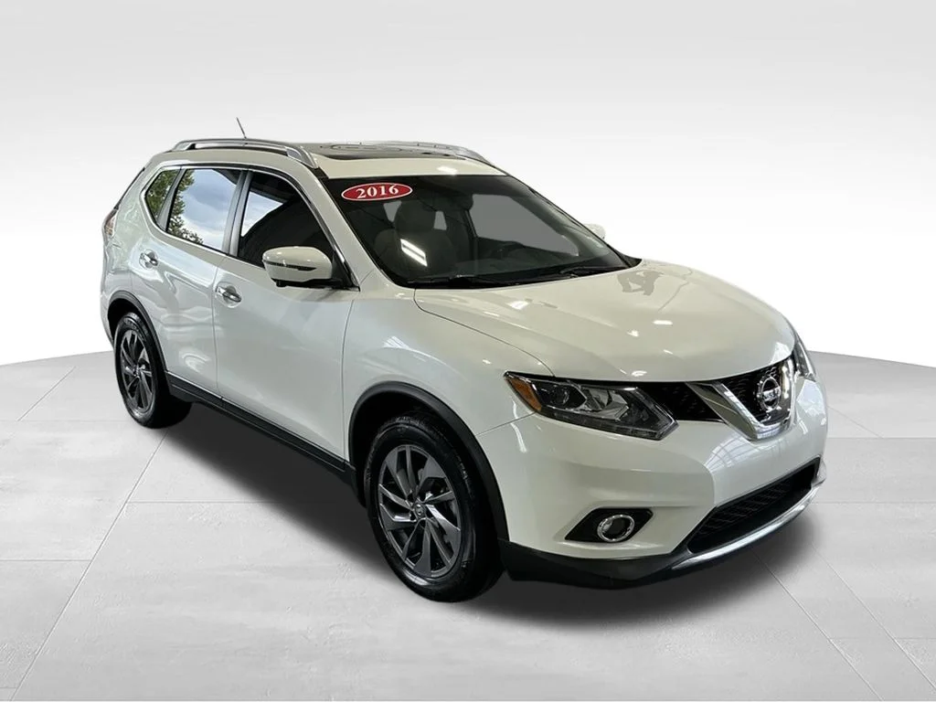 2016 Nissan Rogue SL FWD's photo