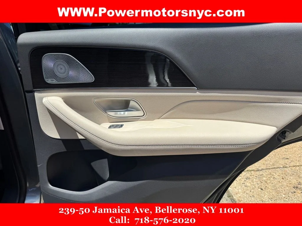 Used 2020 Gray Mercedes-Benz GLE 350 image 28