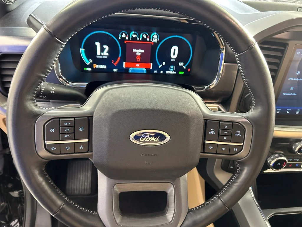 Used 2022 Black Ford Lariat image 12