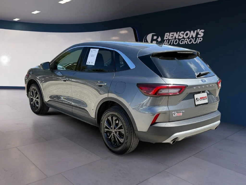Used 2024 Gray Ford Active image 3