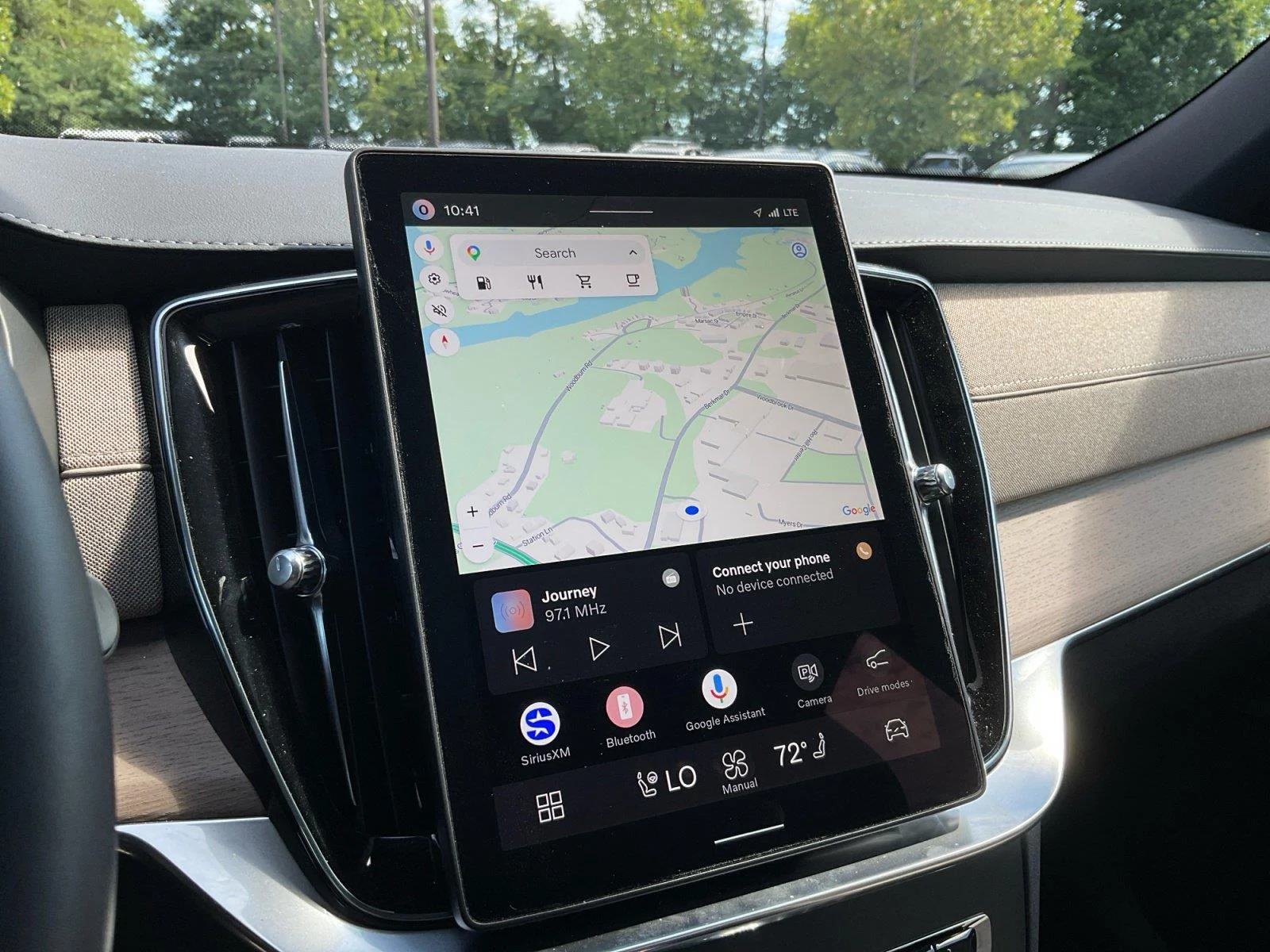 2026 Volvo XC90 Plus - Photo 19
