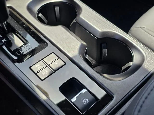 New 2026 SAPPHIRE BLUE PEARL Subaru Premium image 32