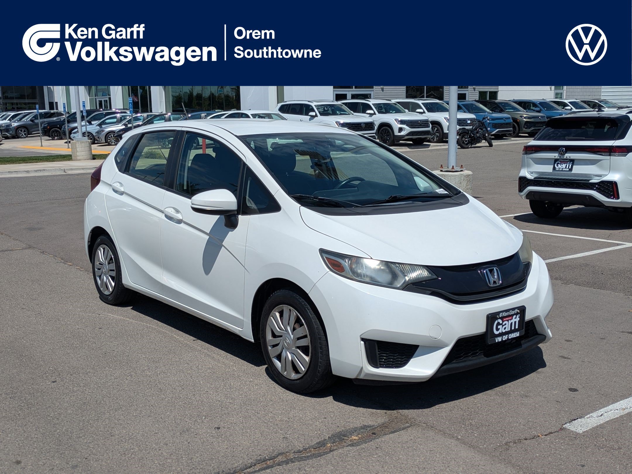 Used 2016 White Honda LX image 1